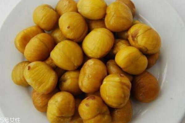 板栗有什么營養價值呢 吃板栗有什么好處呢