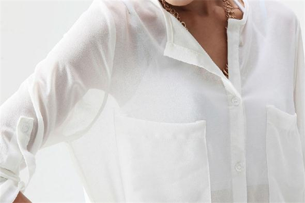 衣服發黃可以用蘇打粉洗嗎 小蘇打怎么洗發黃的衣服