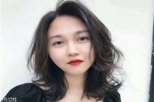 什么顏色頭發顯白 顯白的發色