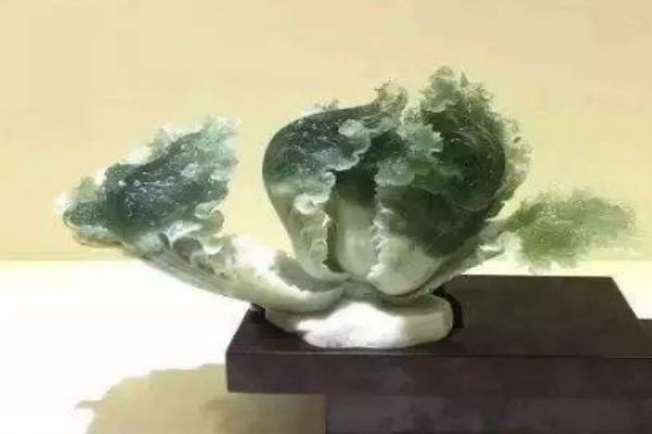 蛇紋玉石怎么區分好壞呢 蛇紋玉石價格怎么樣呢