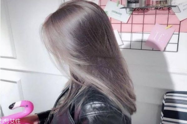 今秋染什么發色顯皮膚白 今年流行這5款神仙發色