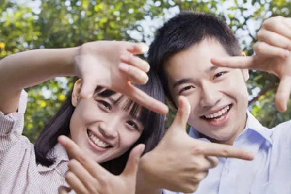 怎么知道男友心里在想什么 精神出軌的人會有什么表現
