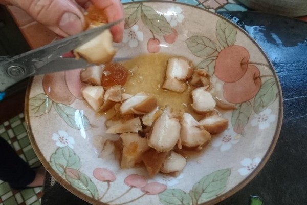 鮑魚怎么吃簡單又營養 餐桌上的美食