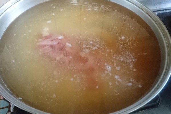 鮑魚怎么吃簡單又營養 餐桌上的美食