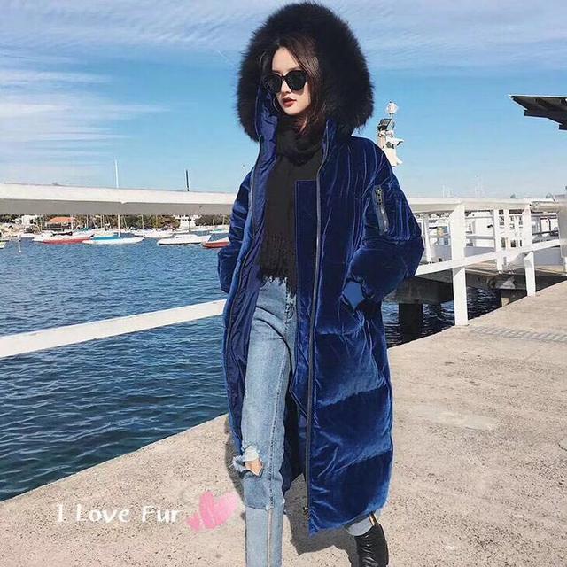 長款羽絨服內搭什么好看 越簡單越經典
