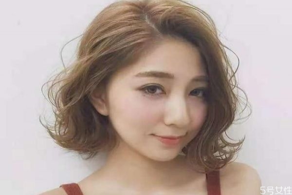 經常燙發有什么危害 燙發后怎么保養