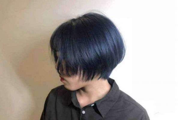 頭發染藍后能改色嗎 不漂頭發能染藍黑色嗎