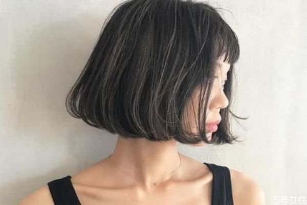 經常梳頭發好嗎 多梳頭有助生發嗎