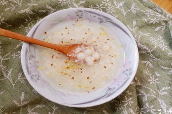米酒有什么營養價值呢 喝米酒有什么作用呢