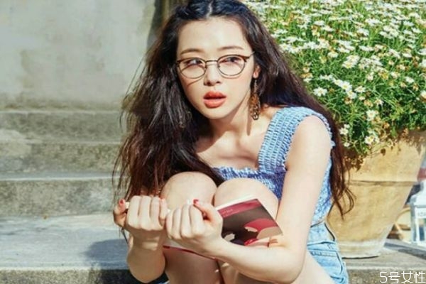 女朋友發脾氣怎么哄 如何解決女朋友發脾氣方法