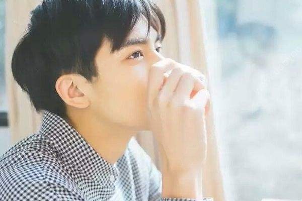 為什么有的男生長期不發朋友圈 男生突然刪朋友圈的原因