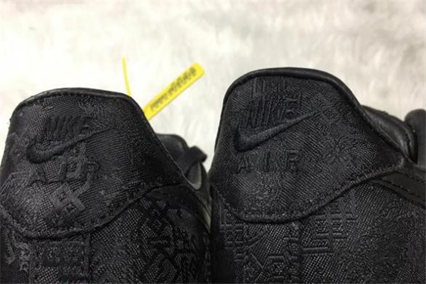 clot聯名af1黑色絲綢真假對比 clot空軍一號黑色絲綢真假