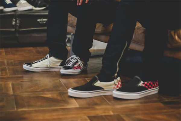 vans日版和美版的區別 vans日本版為什么這么便宜