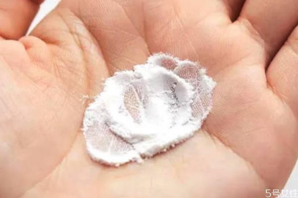 賽貝格vc粉變黃能用嗎 賽貝格vc粉的保質期是多久