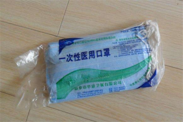 醫用口罩噴了酒精還能用嗎 醫用口罩為什么不能二次使用