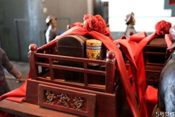 彩禮和嫁妝有什么區別 彩禮和嫁妝在什么比例合適