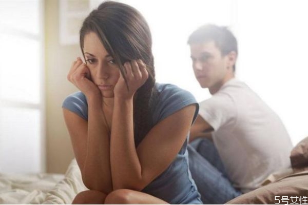 夫妻吵架冷戰怎么辦 怎么解決冷戰的問題