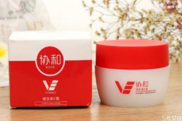 協和維生素e乳的作用 協和維生素e乳適合什么人群