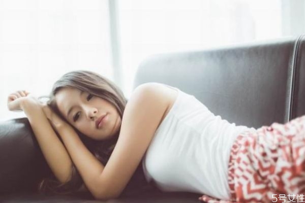 男人離不開什么樣的情人 男人對情人上心的表現