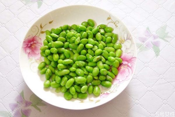 青豆發芽還能吃嗎 青豆怎么做好吃