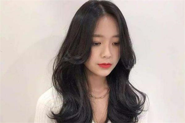 八字劉海是燙出來的嗎 八字劉海可以燙永久嗎