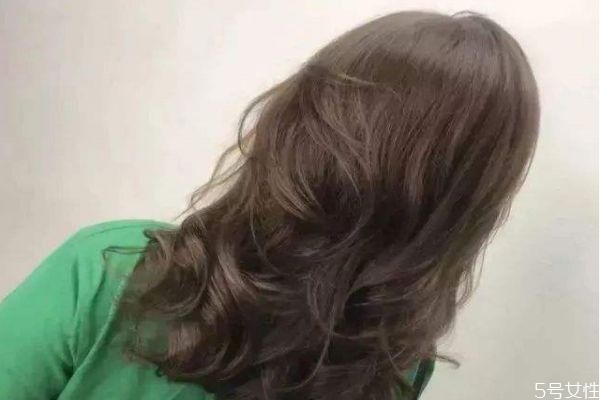 燙頭發的原理 燙頭發要注意的地方