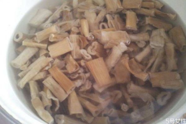 干竹筍怎么泡發 干竹筍迅速泡發有竅門