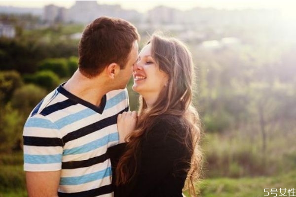 怎么樣處理好夫妻關系 如何處理夫妻關系