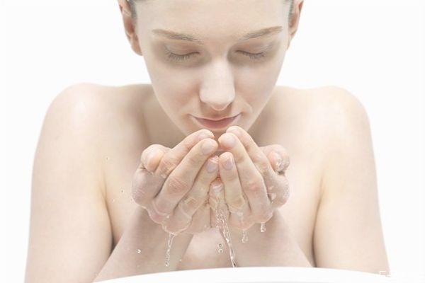 痘痘的治療方法 痘痘的調理方式