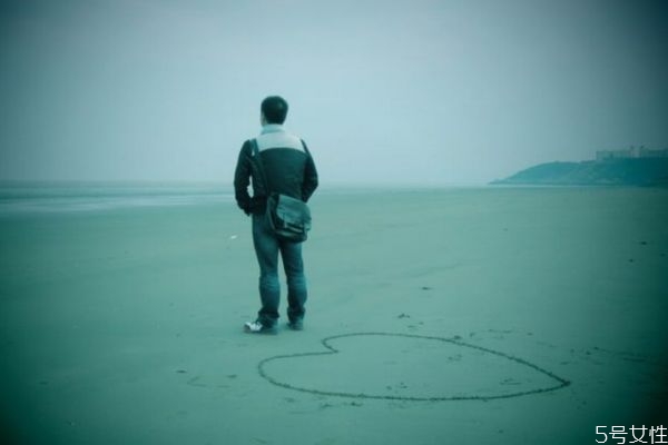 老婆開始厭煩你的表現 如何分辨老婆是不是厭煩你了