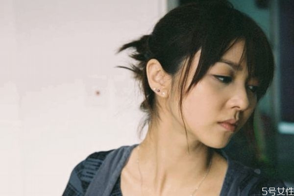 女友不再愛你的表現 怎么分辨女生是否愛你
