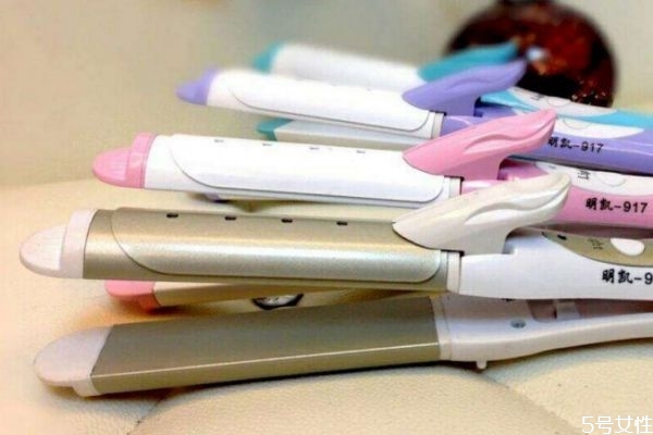 使用卷發棒前的準備工作 卷發棒的正確打開方式