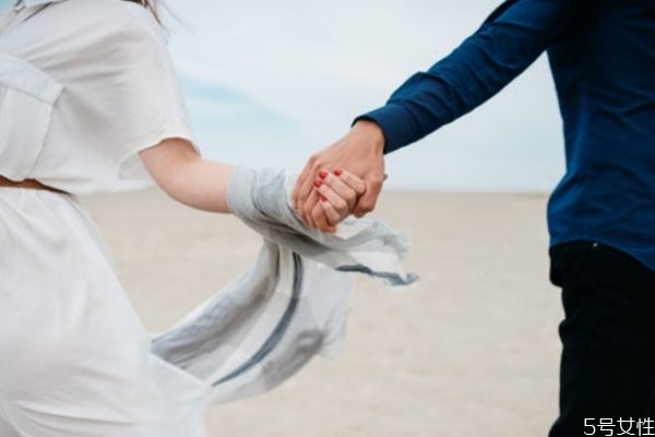 出軌感情破裂怎么修復 出軌的婚姻怎么修復