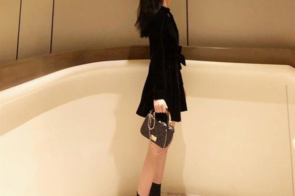 穿小黑裙有什么優點 小黑裙怎么搭配好看