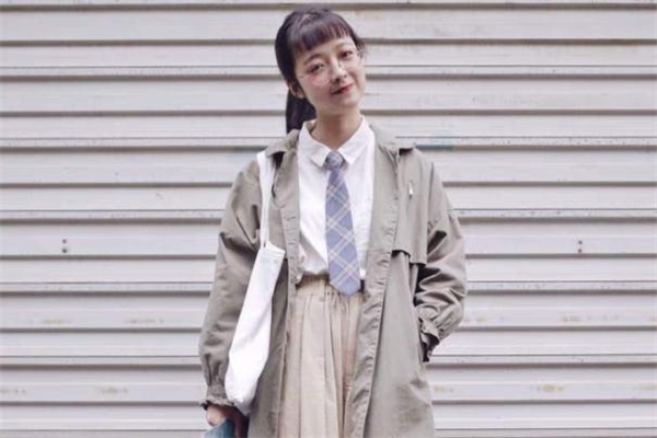 日系穿搭配什么發型好看 日系風衣服適合什么發型