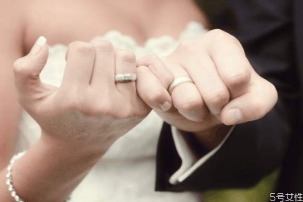 男生初戀結婚的幾率是多少 男生初戀結婚的幾率高嗎