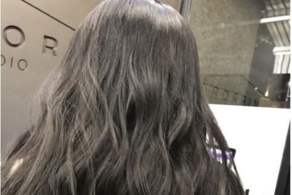 剛剛燙完頭發能洗頭嗎 燙好頭發多久可以洗頭