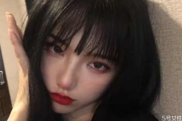 早上洗頭容易掉頭發嗎 晚上洗頭容易掉頭發嗎