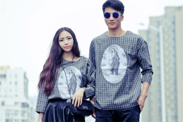 姐弟戀結婚后有代溝嗎 為什么姐弟戀更容易閃婚