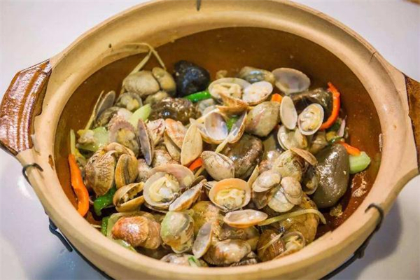 海蚌怎么清洗 海蚌和河蚌有什么區別