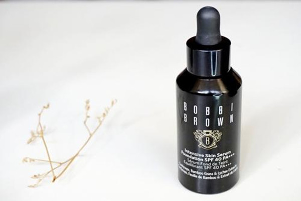 養膚型粉底液有哪些 養膚型粉底液推薦