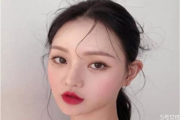 染發后可以用洗發水嗎 染發后多久能用洗發水