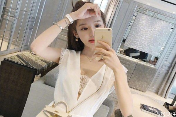 為什么打了瘦臉針面部僵硬 瘦臉針有哪些優點