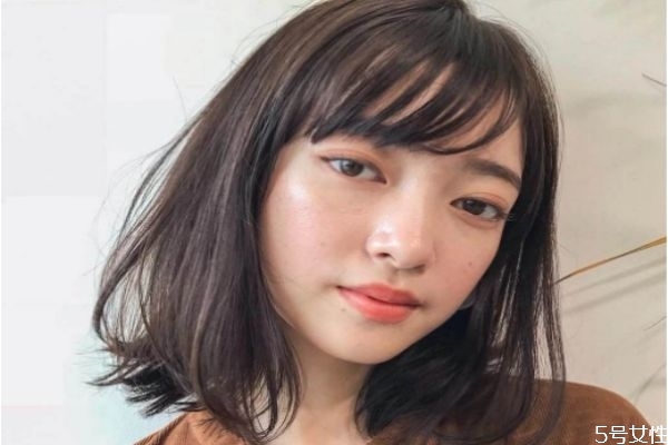 鎖骨發是不是一定要燙染 剪鎖骨發需要燙和拉直嗎