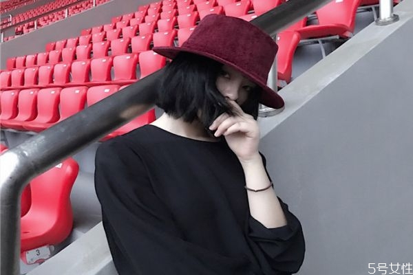 禮帽適合什么季節戴 禮帽適合搭配牛仔嗎