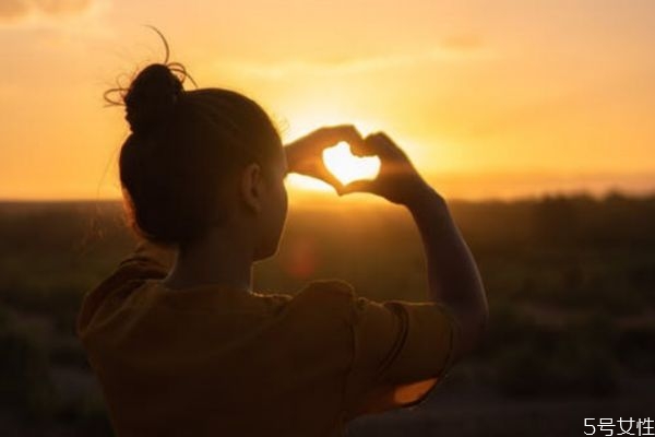 什么導致夫妻生活不和諧 背叛的婚姻繼續太難了