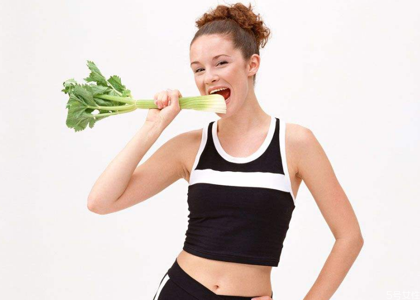 經期節食會瘦得更多嗎 經期節食減肥會影響月經嗎