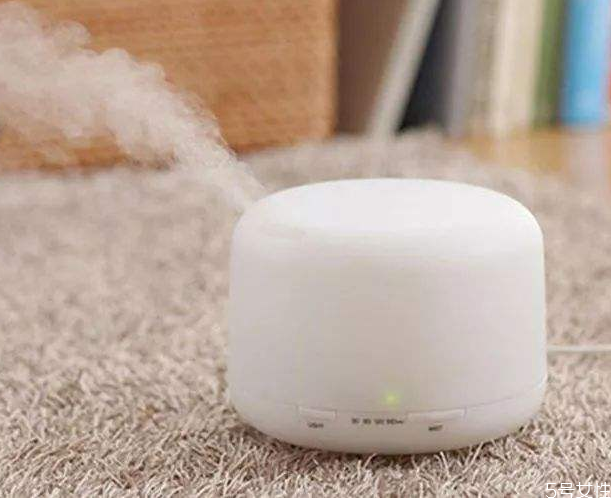 加濕器開多久停一次 空調和加濕器可以同時開嗎