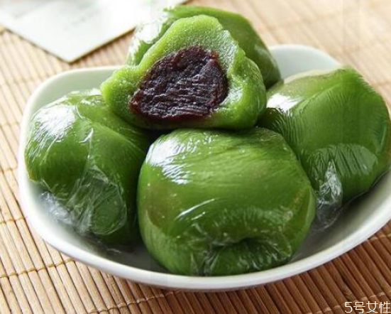 青團為什么要用石灰 青團冷水蒸還是熱水蒸