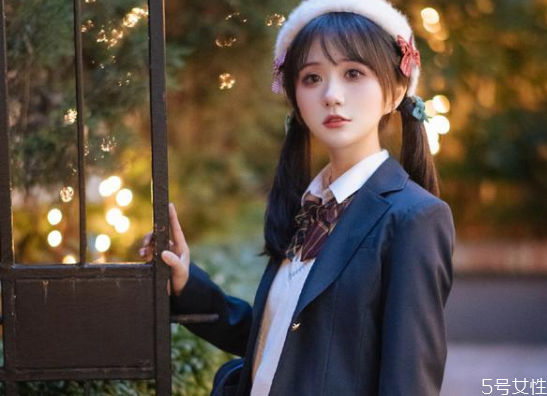jk炸褶和不炸褶的區別 jk制服如何避免炸褶問題